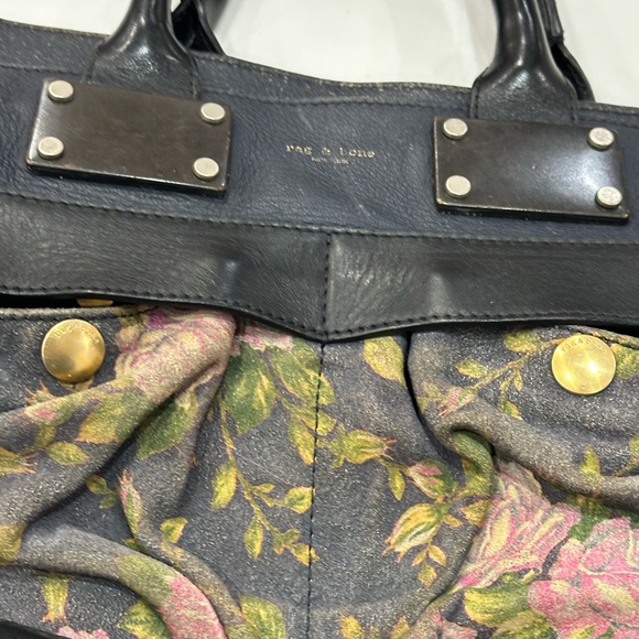 Rag & Bone Pilot Bag in blue leather with a floral print pocket small satchel - Picture 2 of 11